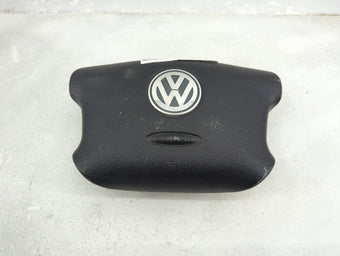 compare product 2003 Volkswagen Jetta Air Bag Driver Left Steering Wheel Mounted P/N:08638/965-0 Fits OEM Used Auto Parts