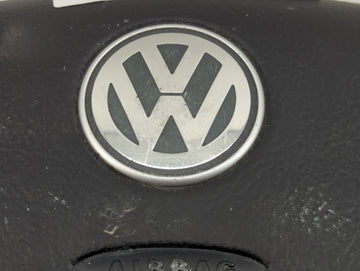 2003 Volkswagen Jetta Air Bag Driver Left Steering Wheel Mounted P/N:08638/965-0 Fits OEM Used Auto Parts