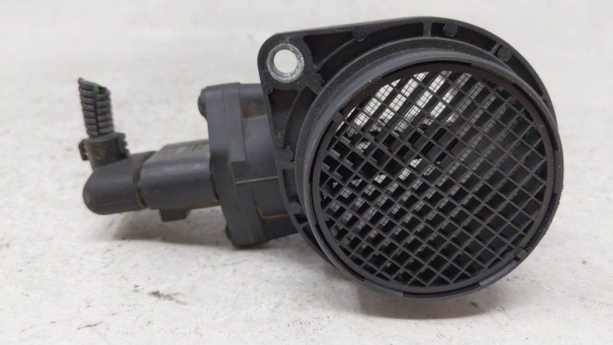 2001-2011 Volkswagen Jetta Mass Air Flow Meter Maf Sensor - Oemusedautoparts1.com