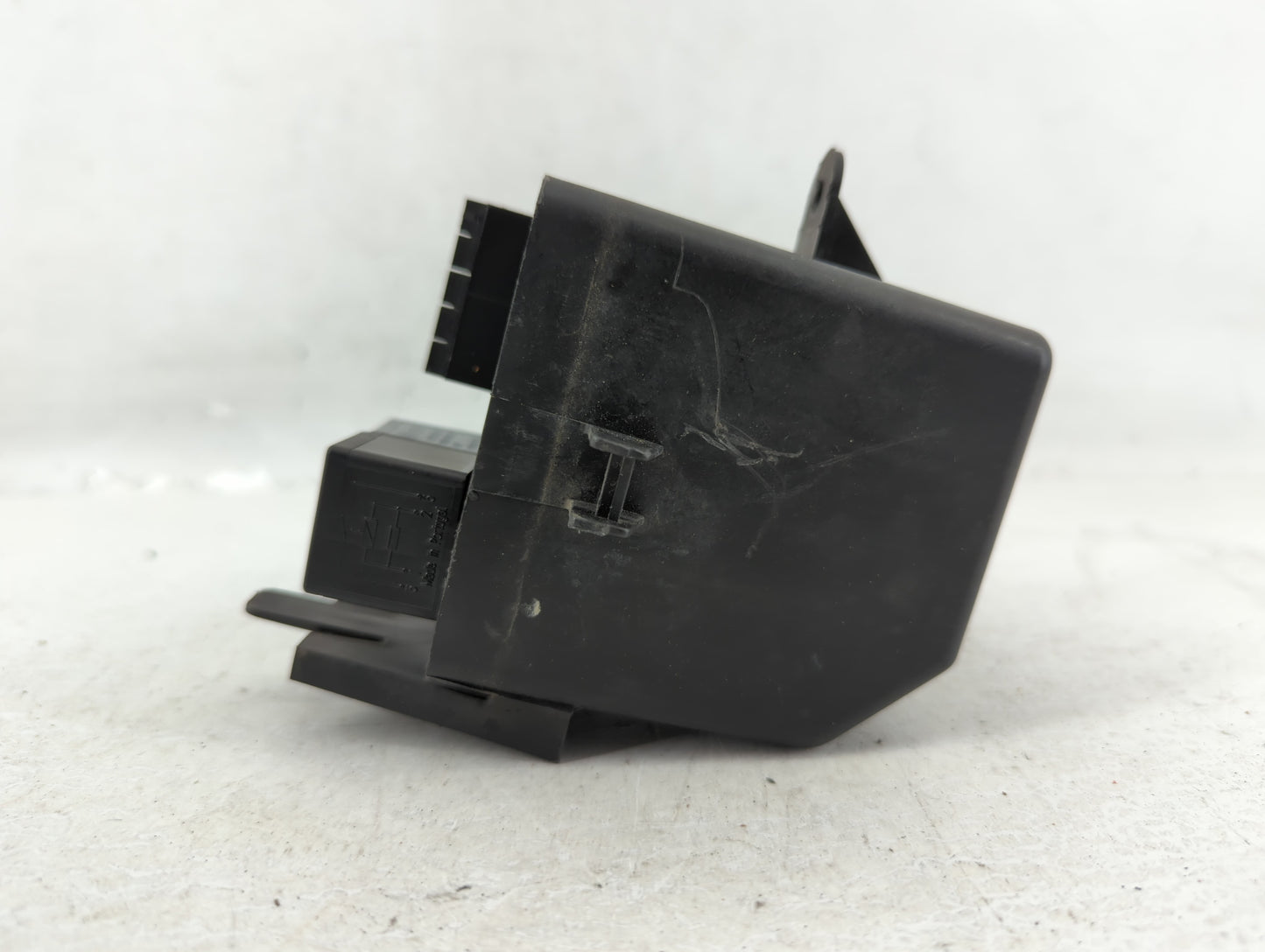 2002-2004 Volkswagen Jetta Fusebox Fuse Box Panel Relay Module P/N:1J0 941 389 B Fits Fits 2002 2003 2004 OEM Used Auto Part