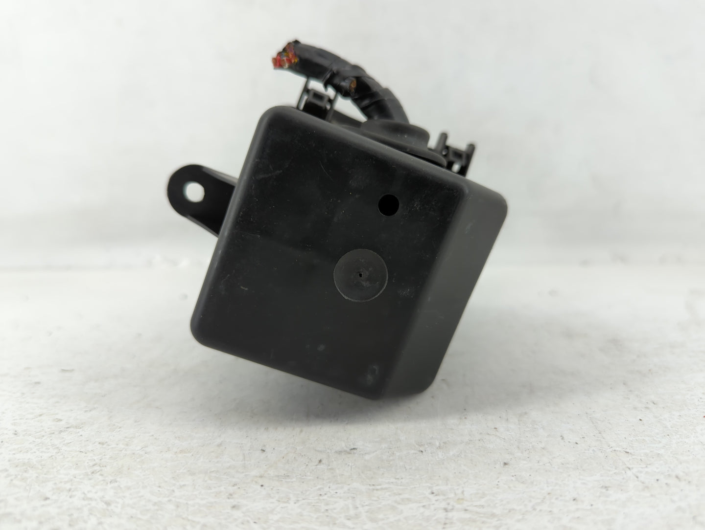 2002-2004 Volkswagen Jetta Fusebox Fuse Box Panel Relay Module P/N:1J0 941 389 B Fits Fits 2002 2003 2004 OEM Used Auto Part
