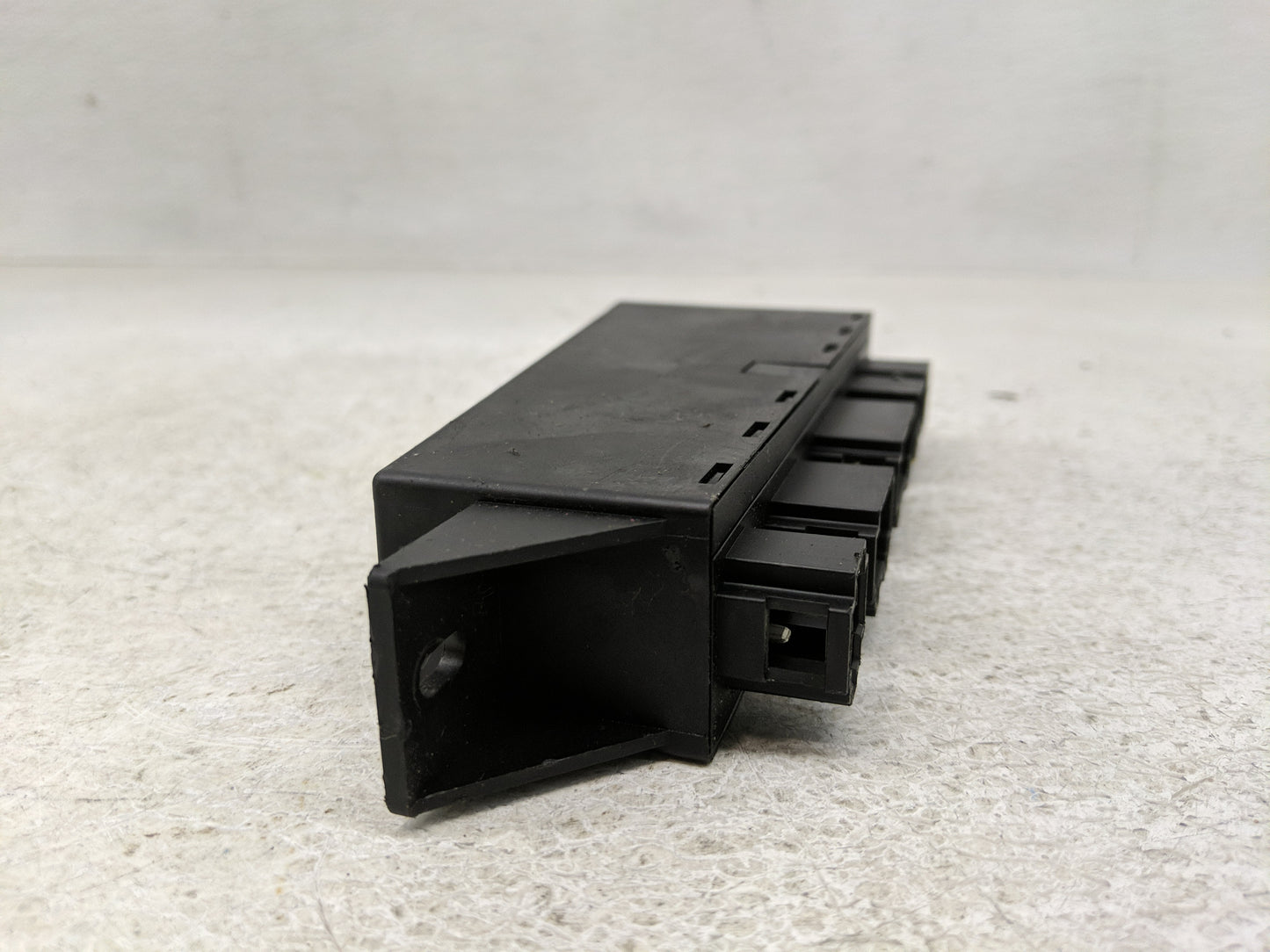 2003 Volkswagen Passat PCM Engine Control Computer ECU ECM PCU OEM Fits OEM Used Auto Parts - Oemusedautoparts1.com