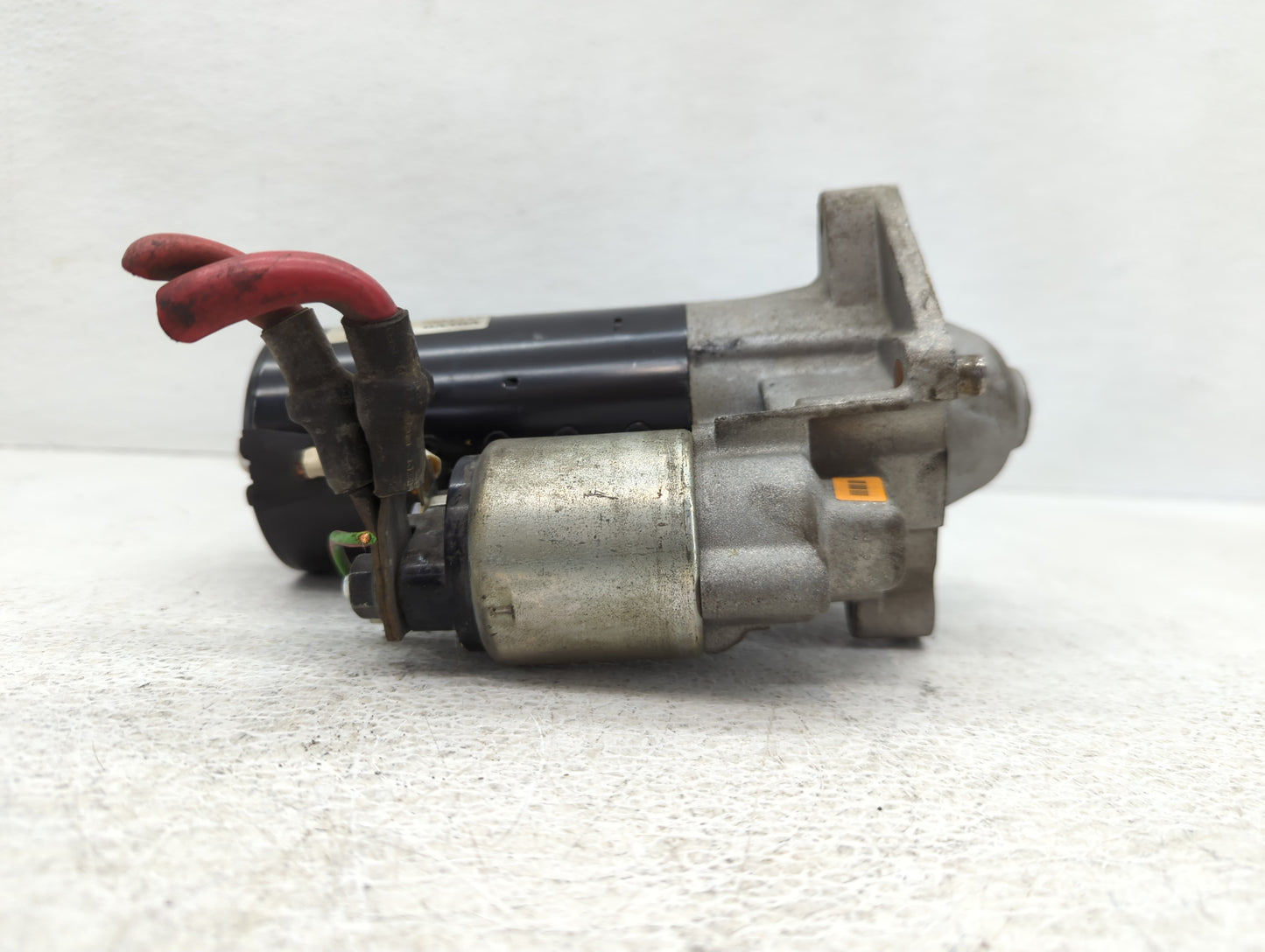 1999-2005 Volvo S80 Car Starter Motor Solenoid OEM P/N:8111199 Fits Fits 1999 2000 2001 2002 2003 2004 2005 2006 OEM Used Au