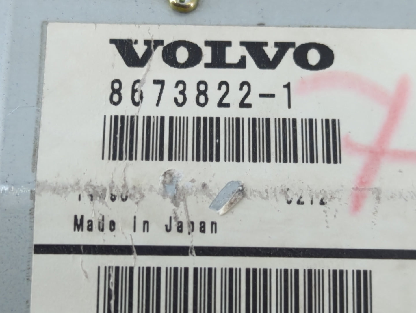 2001-2005 Volvo S80 Information Display Screen - Oemusedautoparts1.com