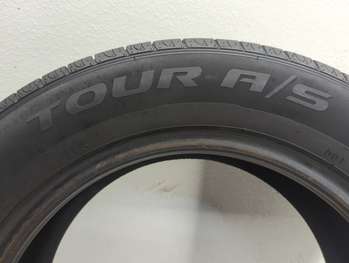 Used Tire 195/60R15 PARAGON TOUR A/S 88H - Tread Depth 12/32 - Oemusedautoparts1.com