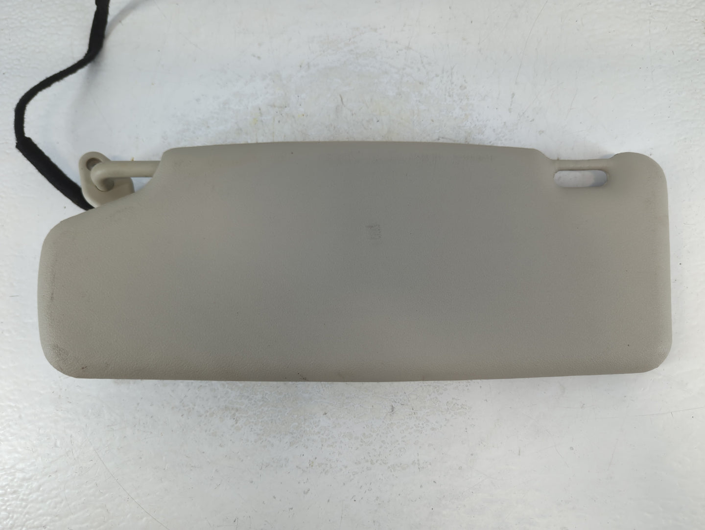 2000-2003 Volvo V40 Sun Visor Shade Replacement Passenger Right Mirror Fits Fits 2000 2001 2002 2003 OEM Used Auto Parts - O