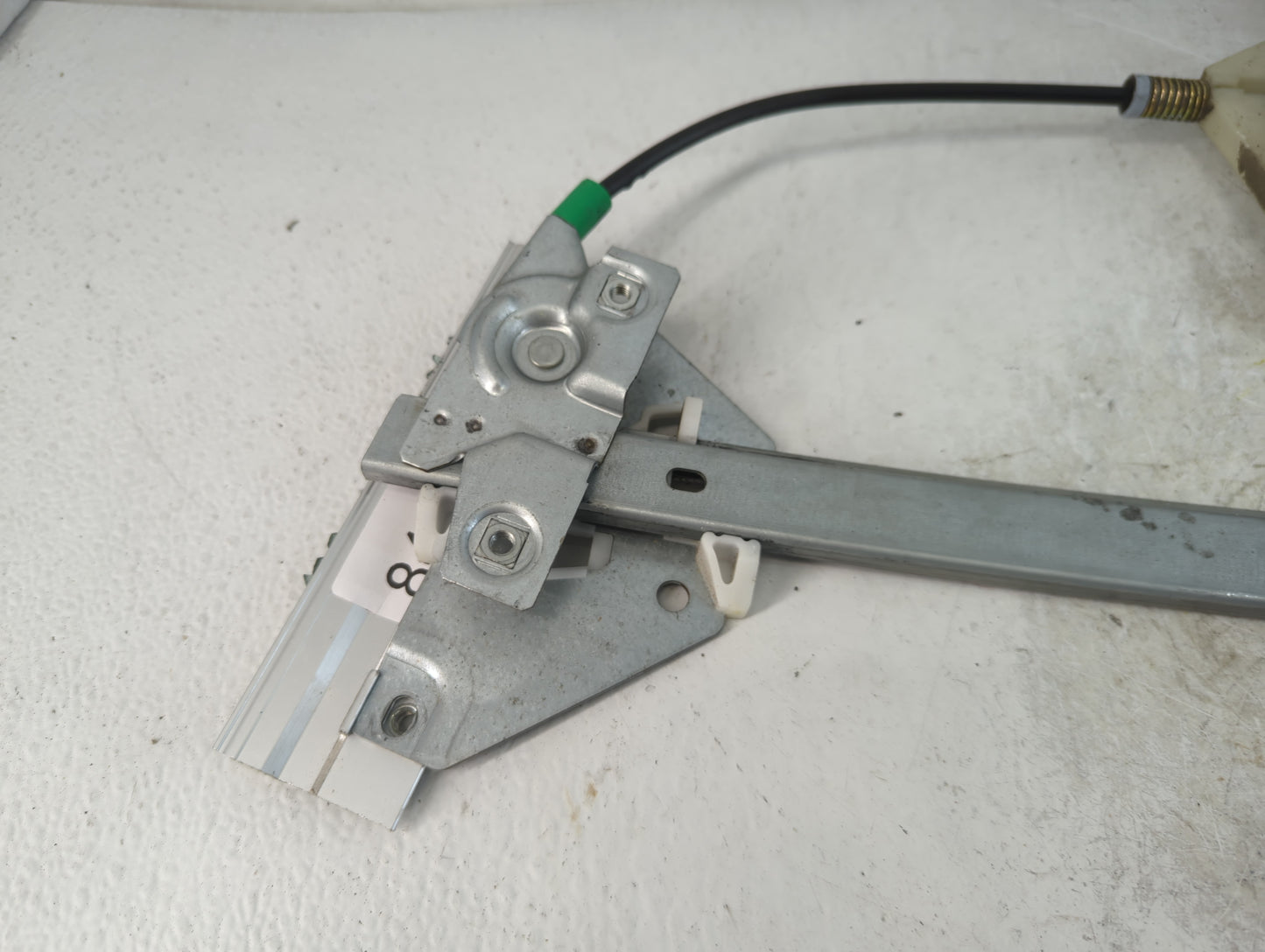 2000-2004 Volvo V40 Driver Left Front Window Regulator - Oemusedautoparts1.com
