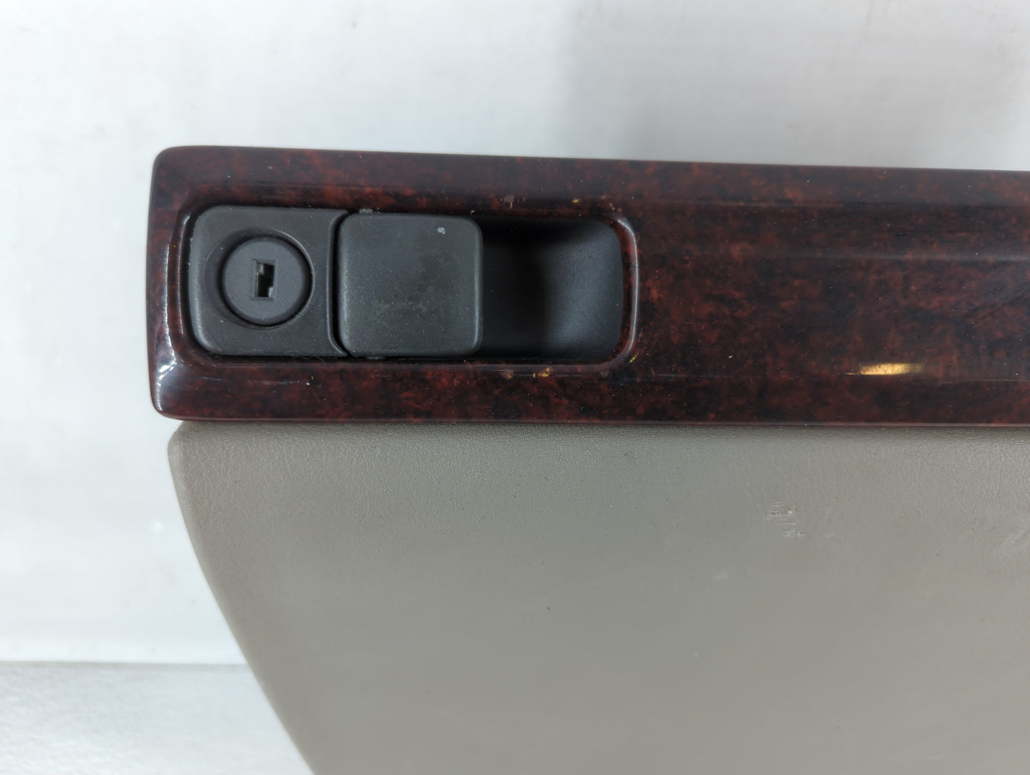 2003 Volvo V40 Passenger Glove Box Door Storage Compartment - Oemusedautoparts1.com