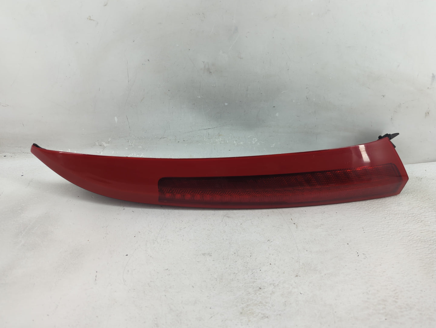 2003-2006 Volvo Xc90 Tail Light Assembly Passenger Right OEM Fits Fits 2003 2004 2005 2006 OEM Used Auto Parts - Oemusedauto