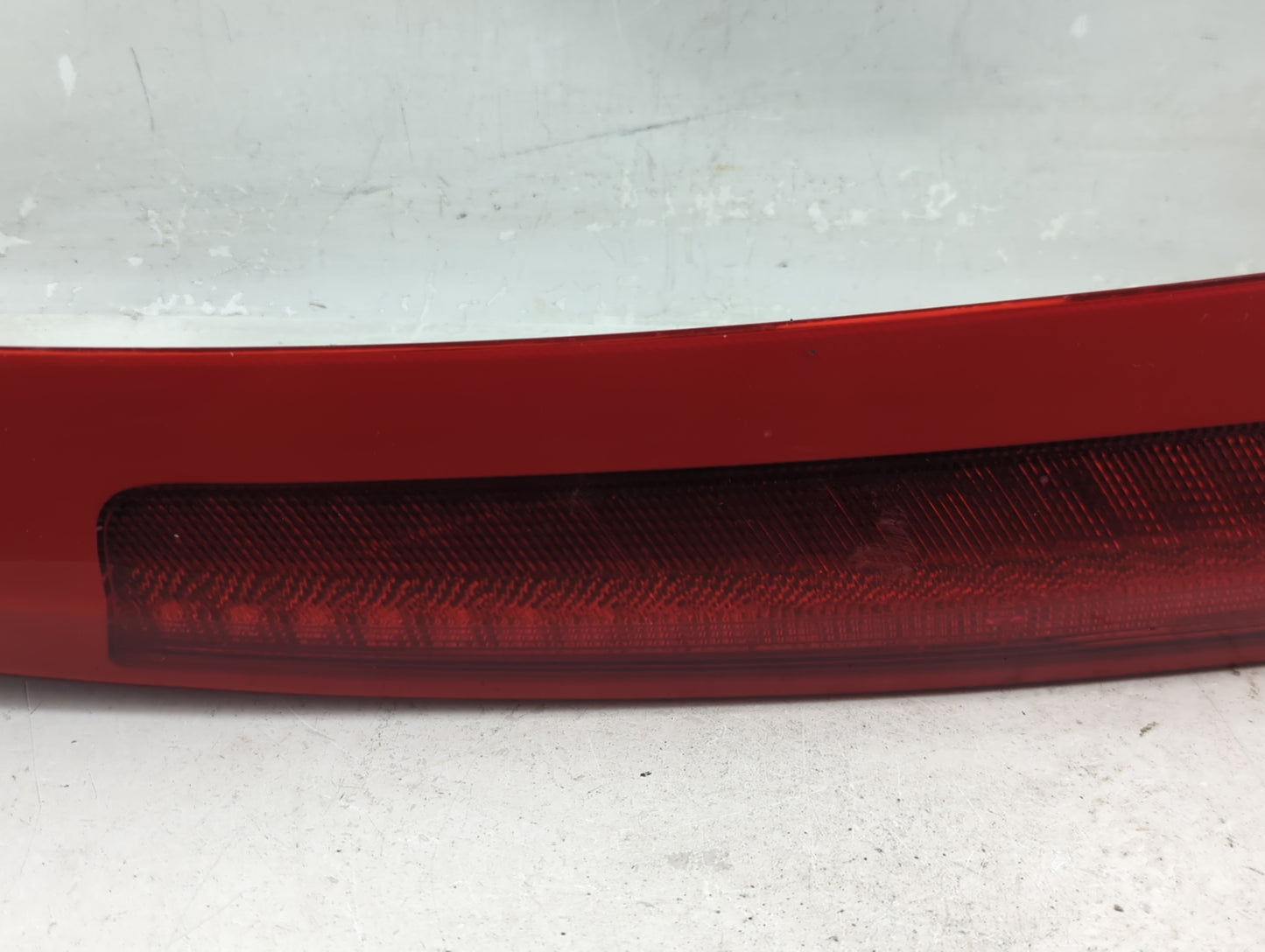 2003-2006 Volvo Xc90 Tail Light Assembly Passenger Right OEM P/N:157618 Fits Fits 2003 2004 2005 2006 OEM Used Auto Parts - 