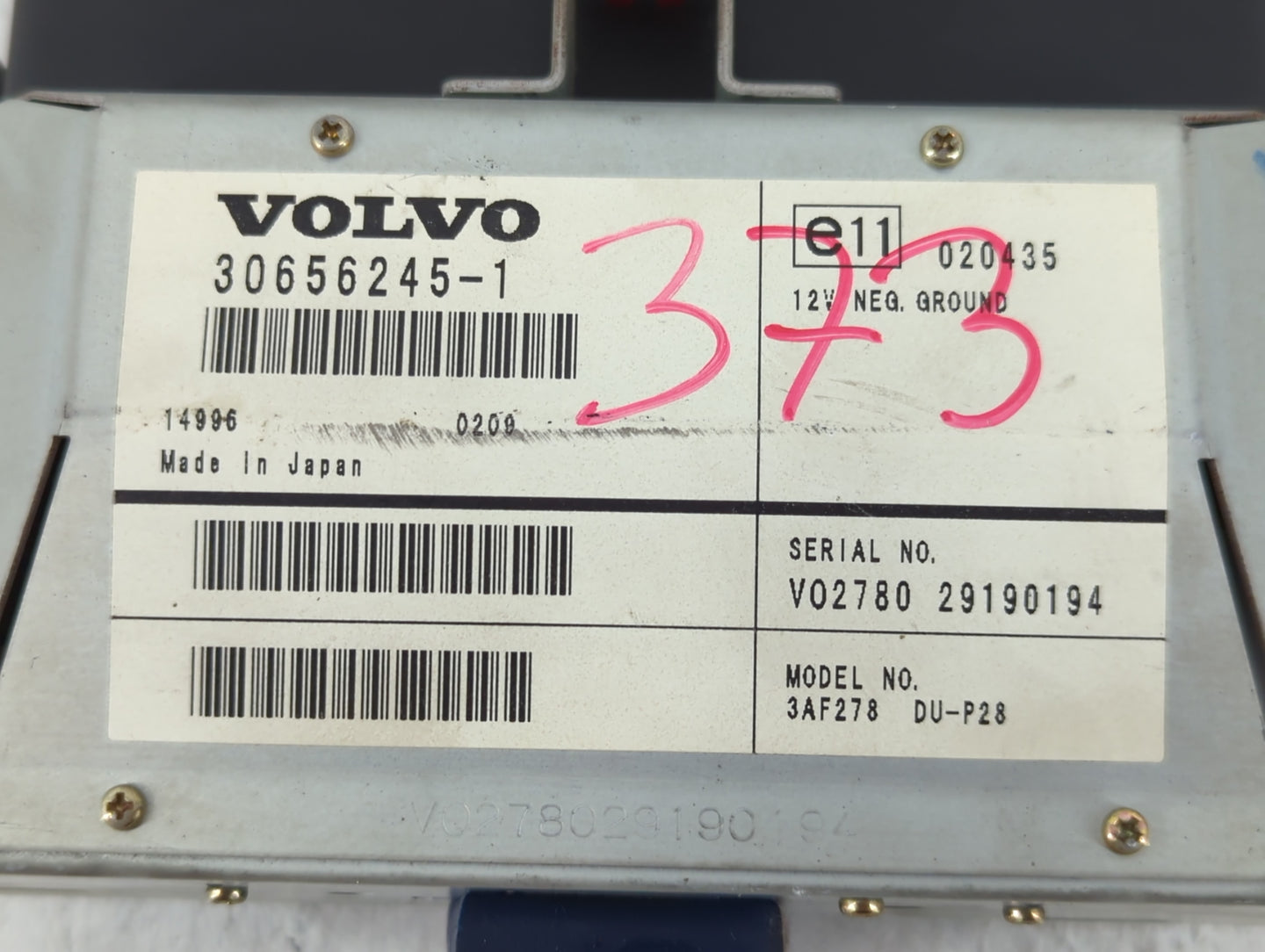 2003 Volvo Xc90 Radio AM FM Cd Player Receiver Replacement P/N:30656245-1 Fits OEM Used Auto Parts - Oemusedautoparts1.com