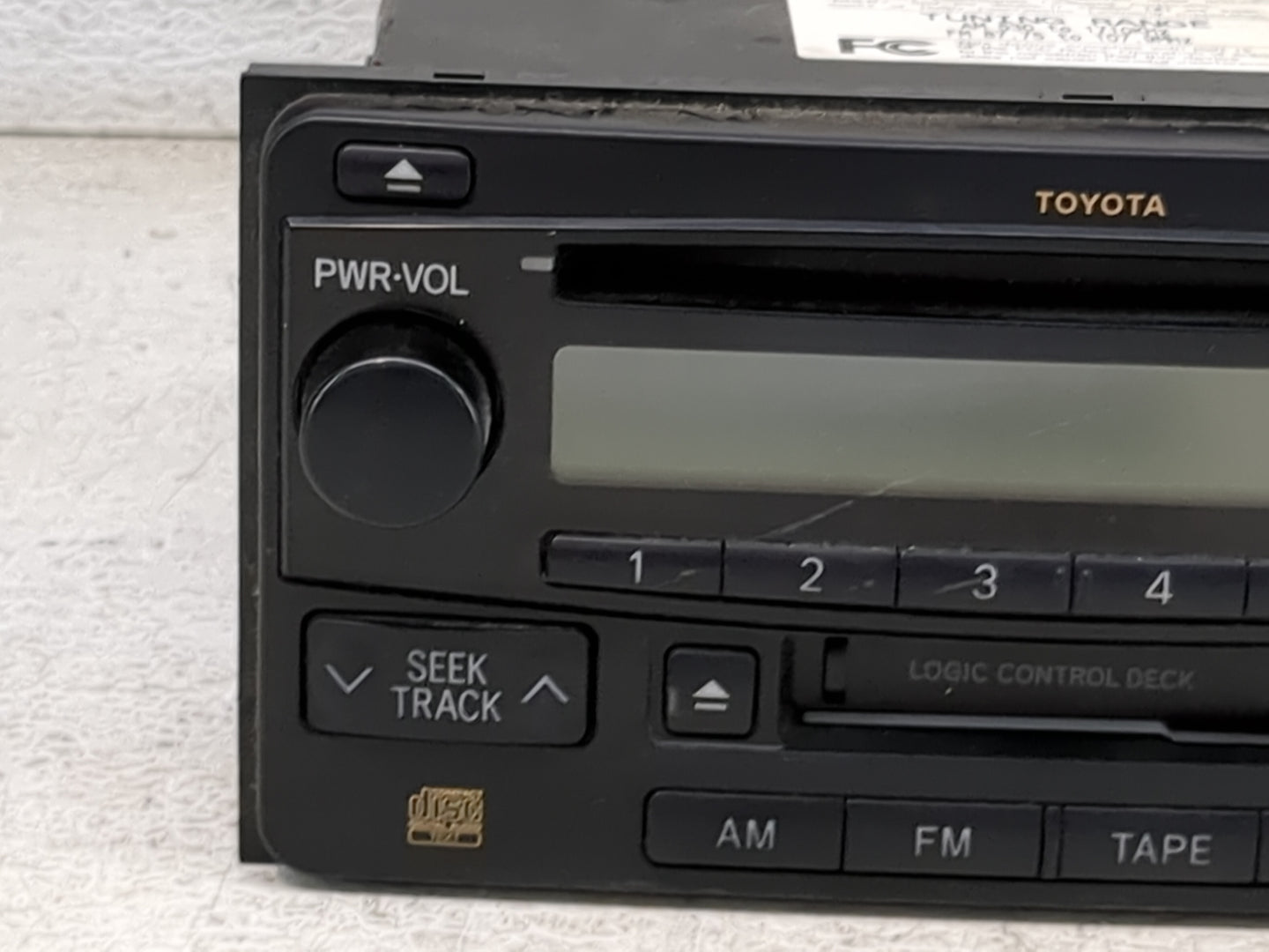2004 Rav4 Radio AM FM Cd Player Receiver Replacement Fits Fits 2003 2005 OEM Used Auto Parts - Oemusedautoparts1.com