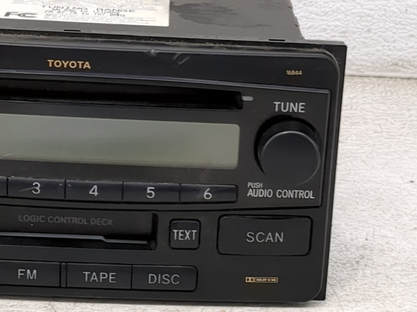 2004 Rav4 Radio AM FM Cd Player Receiver Replacement Fits Fits 2003 2005 OEM Used Auto Parts - Oemusedautoparts1.com
