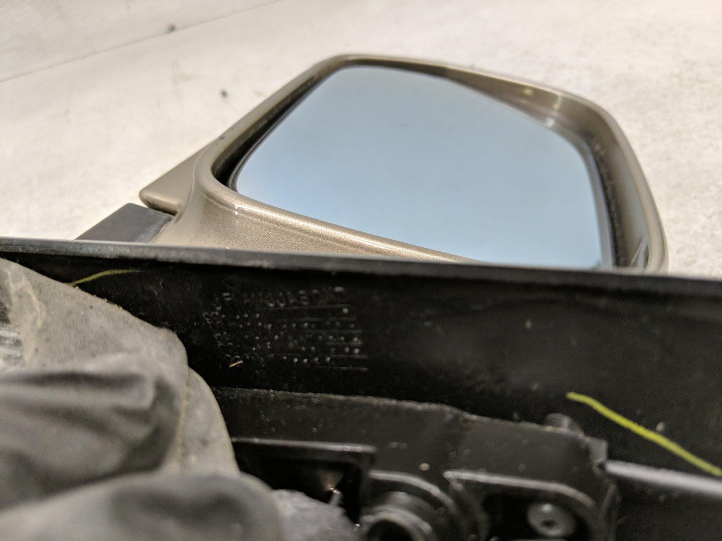 2001-2006 Acura Mdx Side Mirror Replacement Driver Left View Door Mirror Fits Fits 2001 2002 2003 2004 2005 2006 OEM Used Au