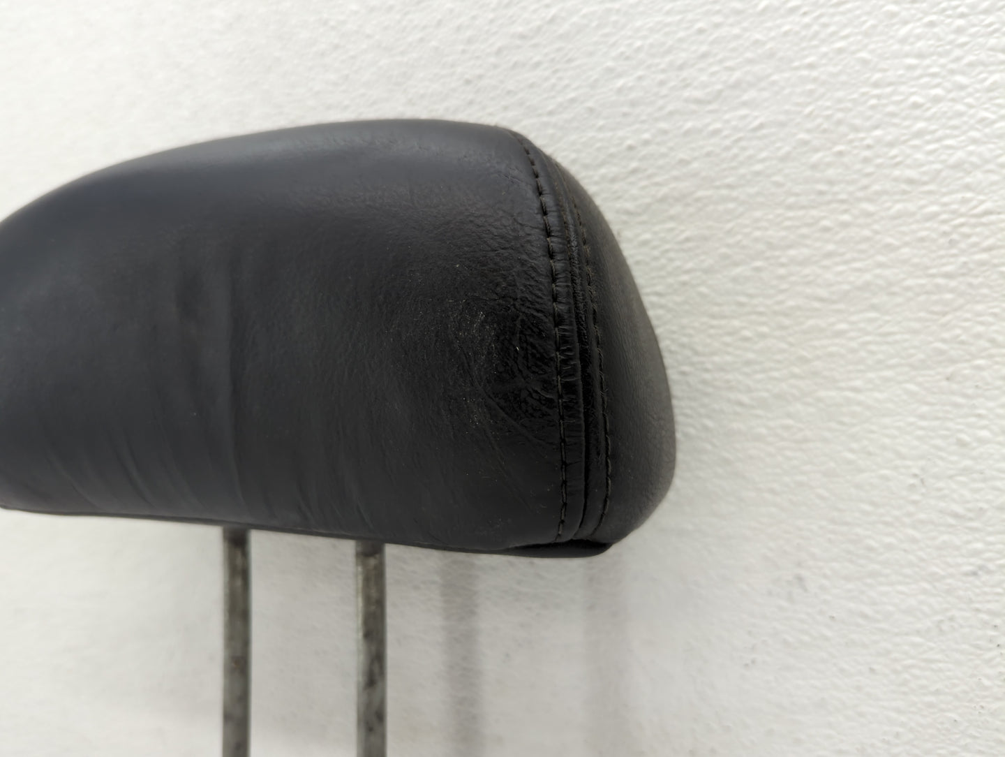 2004 Acura Mdx Headrest Head Rest Front Driver Passenger Seat Fits OEM Used Auto Parts - Oemusedautoparts1.com