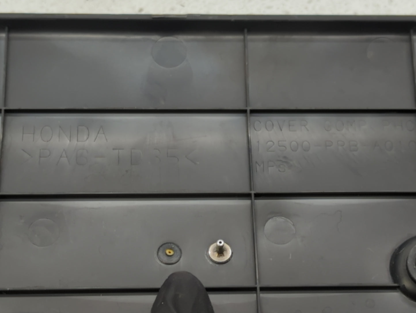 2004 Acura Rsx Engine Cover - Oemusedautoparts1.com