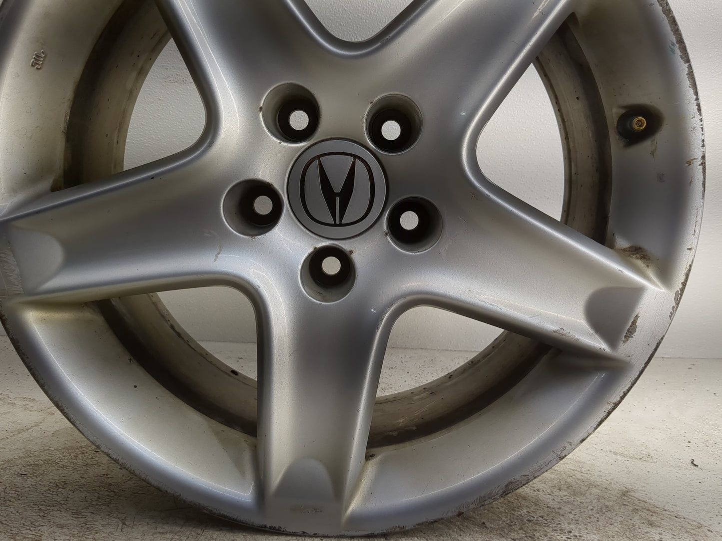 2004-2005 Acura Tl Oem Wheel Rim - Oemusedautoparts1.com