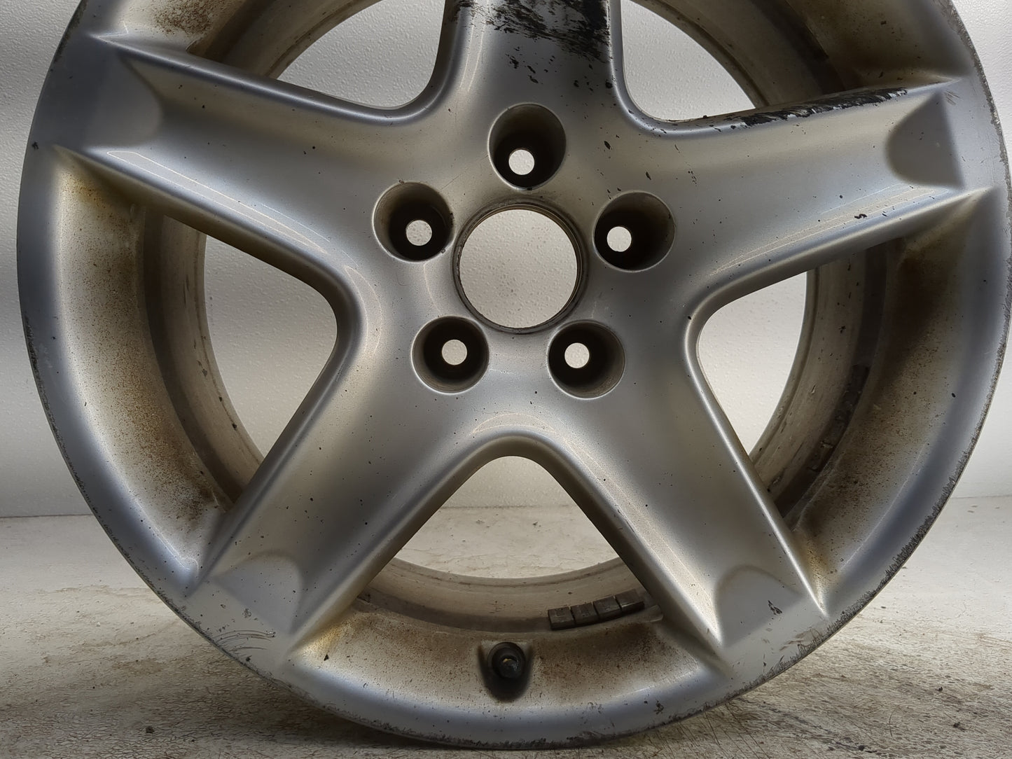 2004-2005 Acura Tl Oem Wheel Rim - Oemusedautoparts1.com