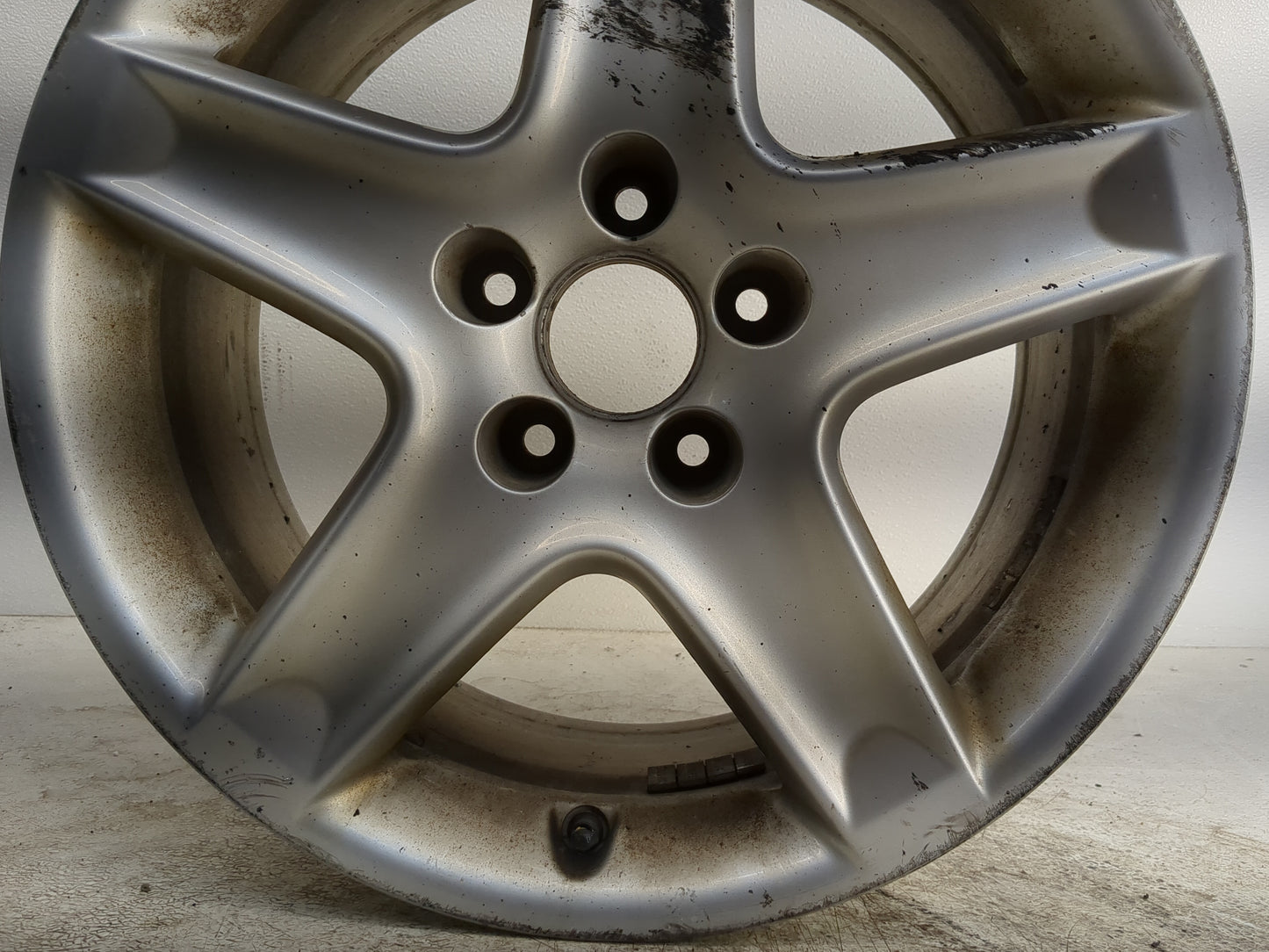 2004-2005 Acura Tl Oem Wheel Rim - Oemusedautoparts1.com