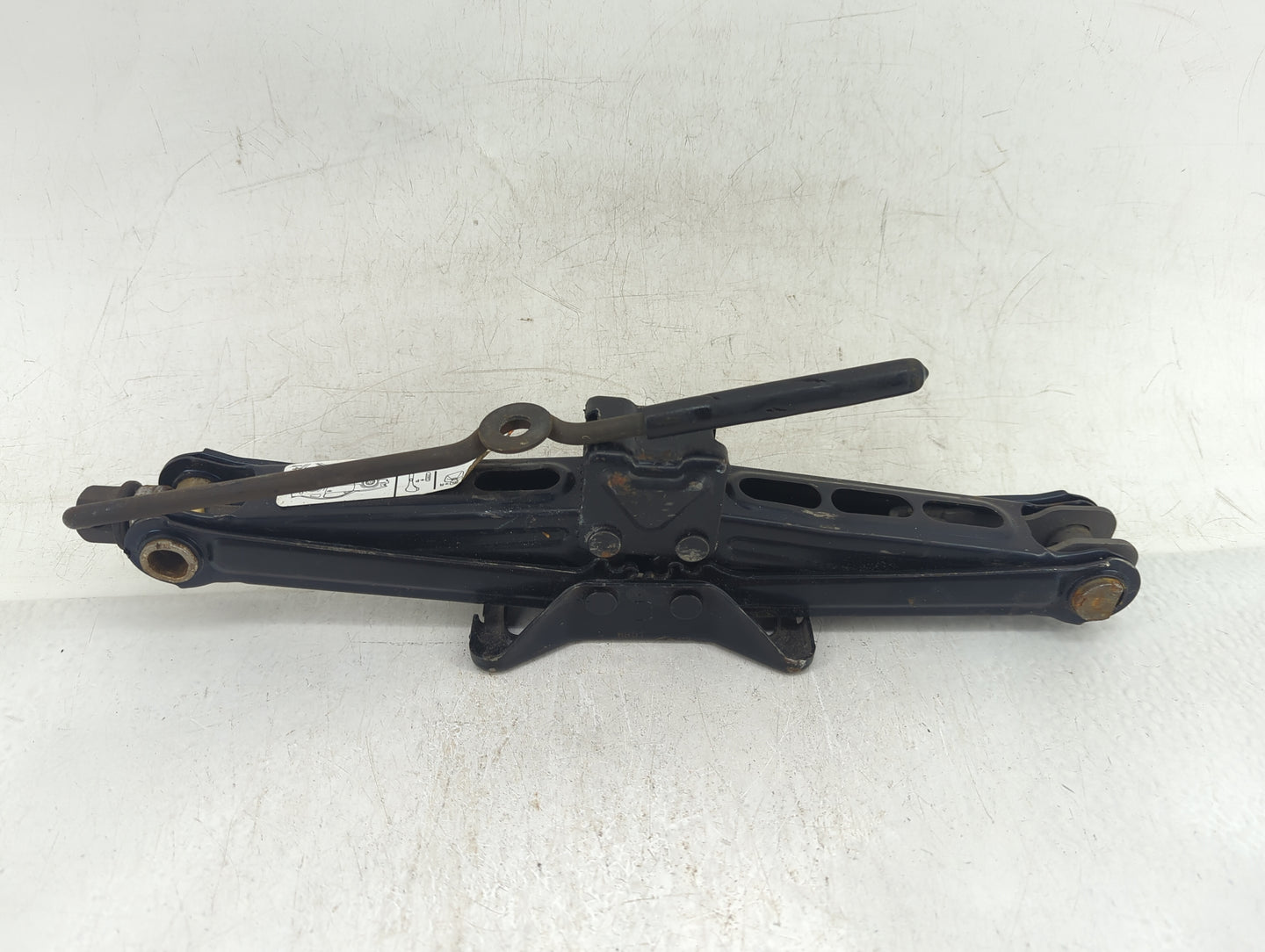 2004 Acura Tl Spare Scissor Car Jack - Oemusedautoparts1.com