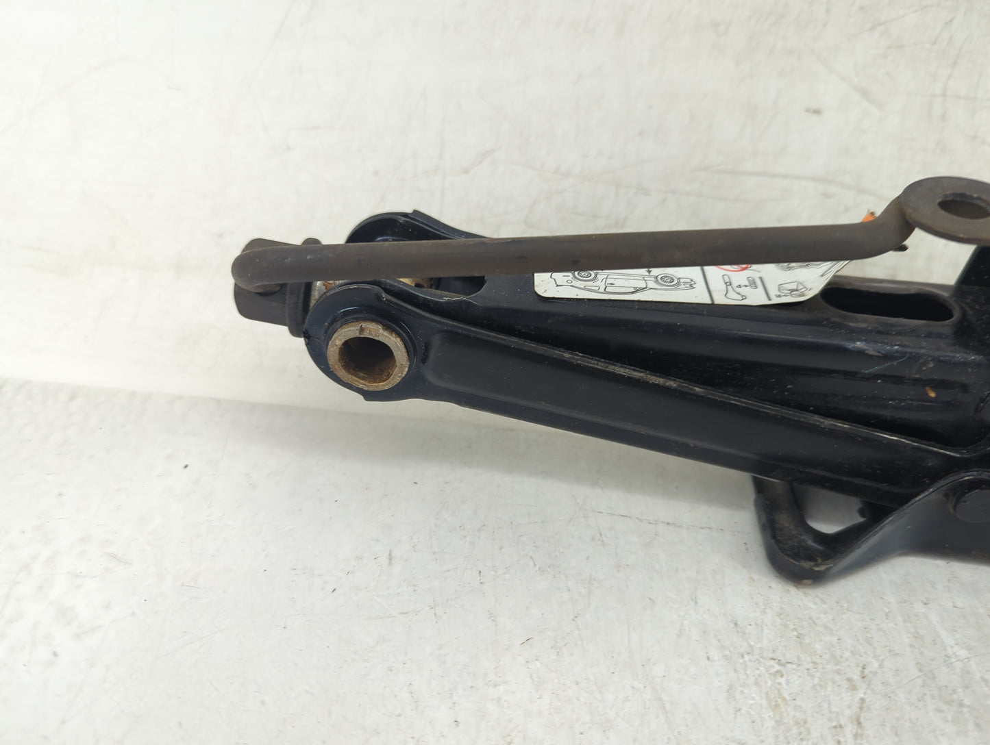 2004 Acura Tl Spare Scissor Car Jack - Oemusedautoparts1.com