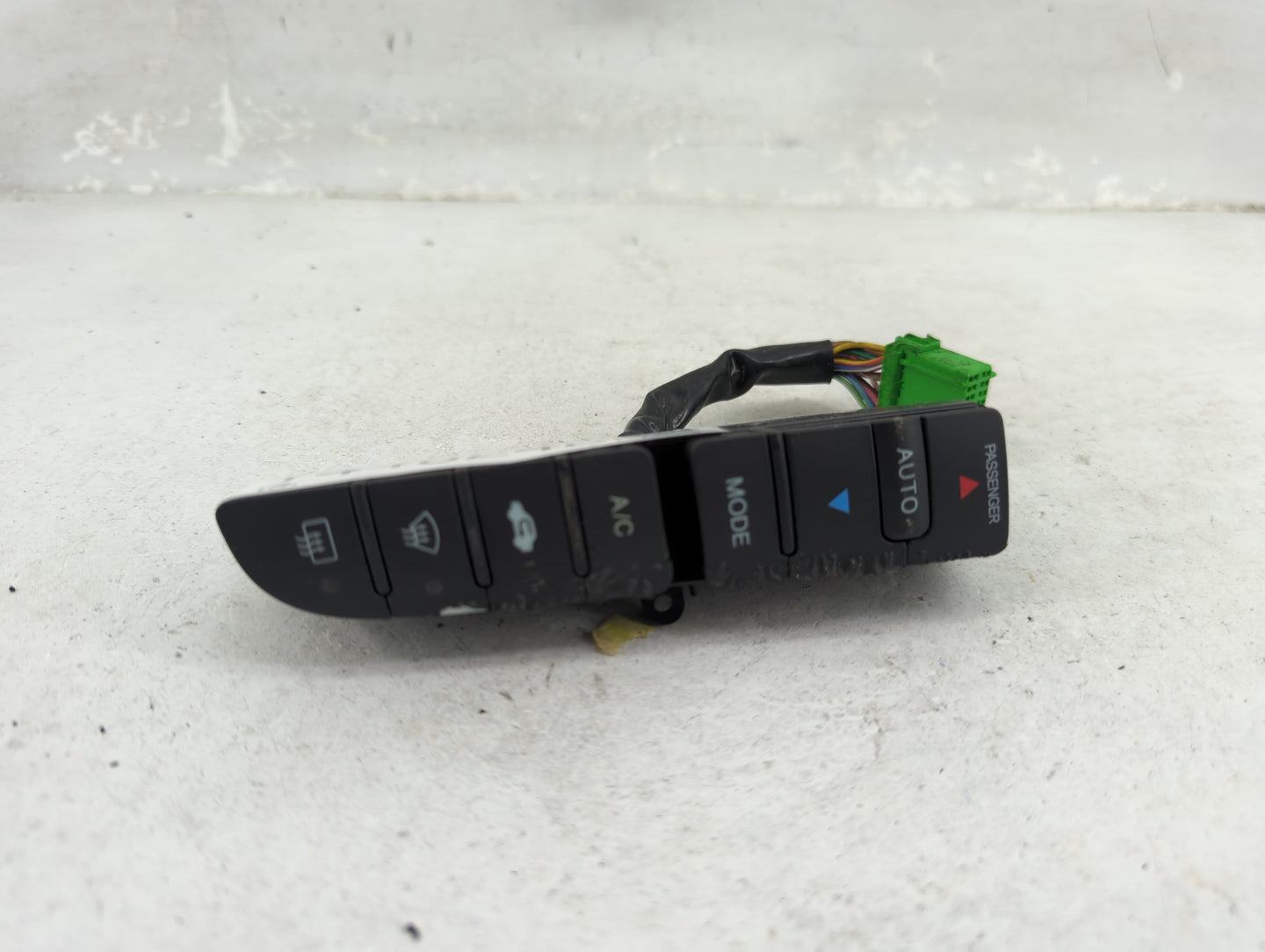 2004-2008 Acura Tl Climate Control Module Temperature AC/Heater Replacement P/N:M24723 Fits Fits 2004 2005 2006 2007 2008 OE
