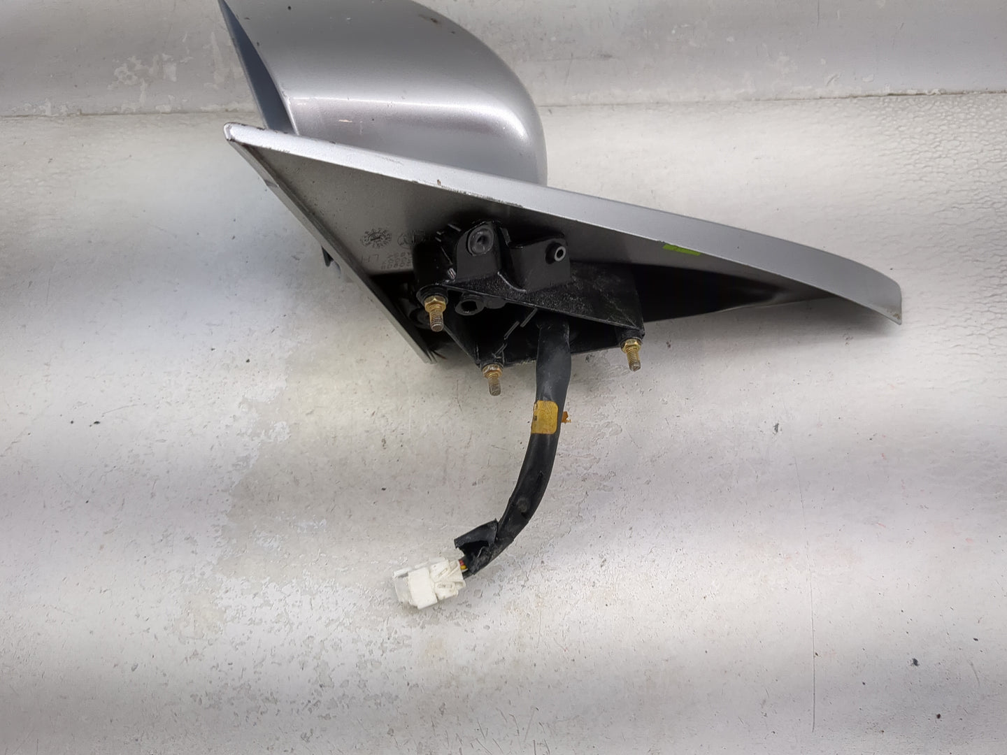 2004-2006 Acura Tl Driver Side View Mirror - Left Door Mirror OEM Used - Oemusedautoparts1.com
