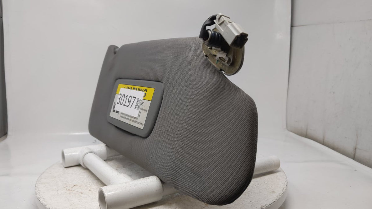 2004-2007 Acura Tl Sun Visor Shade Replacement Passenger Right Mirror Fits Fits 2004 2005 2006 2007 OEM Used Auto Parts - Oe