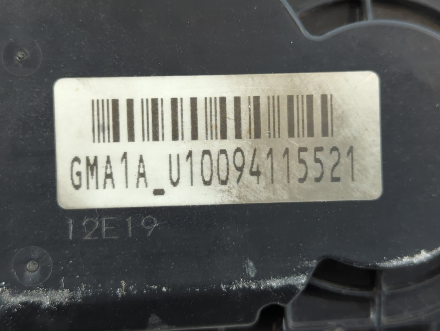 2004 Acura Tl Throttle Body P/N:GMA1A _U10094115521 Fits Fits 2003 OEM Used Auto Parts - Oemusedautoparts1.com