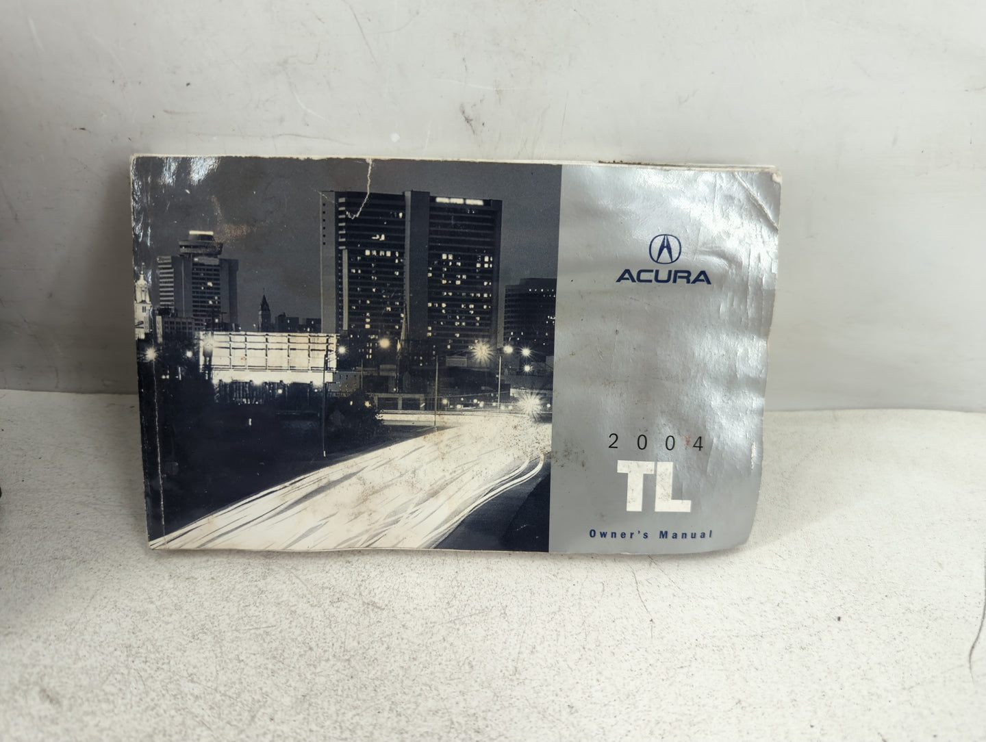 2004 Acura Tl Owners Manual Book Guide P/N:17176 OEM Used Auto Parts - Oemusedautoparts1.com