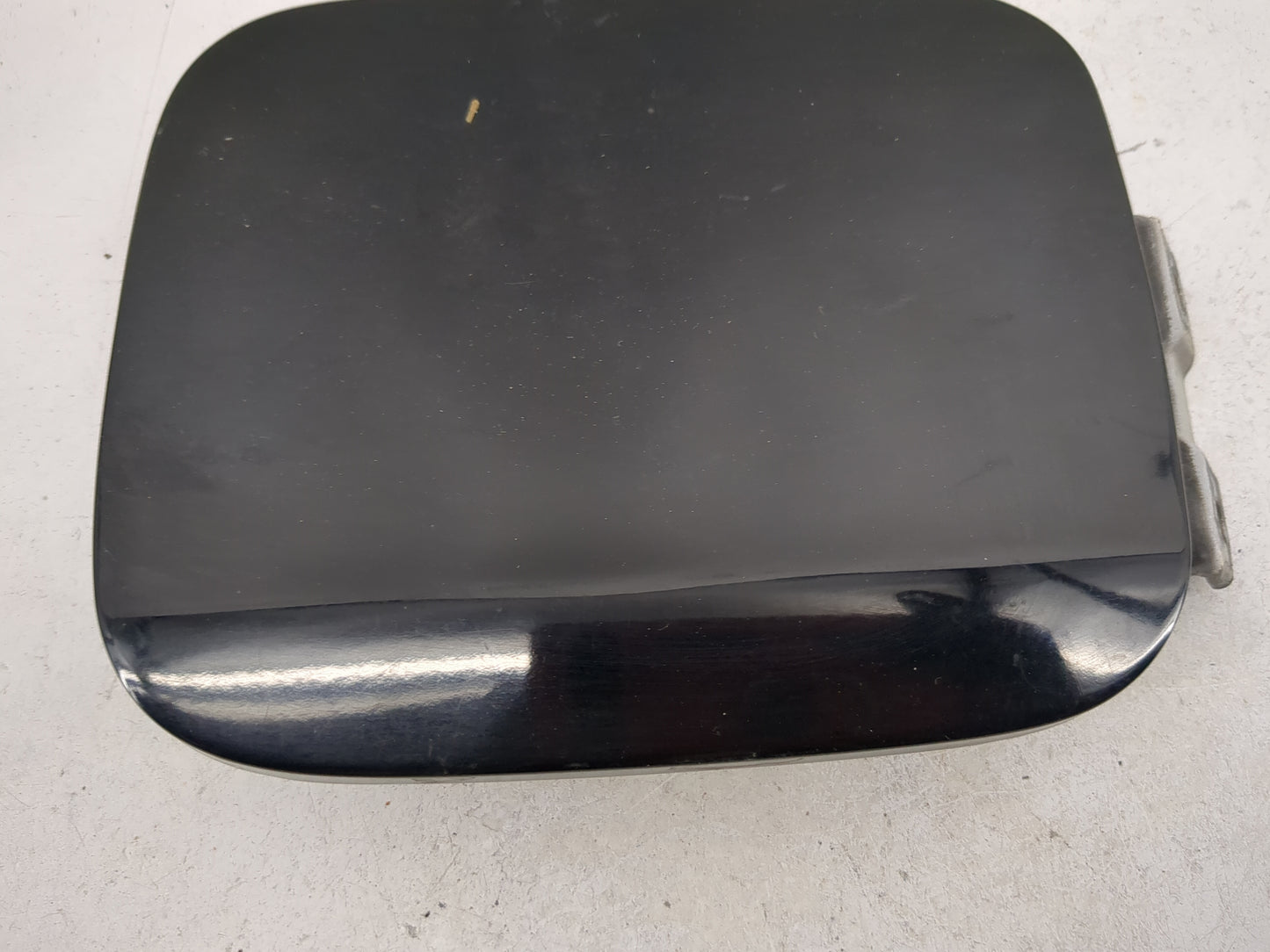 2004 Acura Tsx Fuel Tank Door Lid Gas Tank Black - Oemusedautoparts1.com