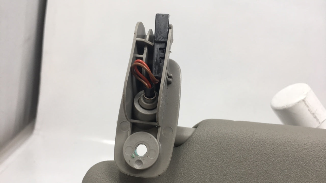 2004 Audi A4 Sun Visor Shade Replacement Passenger Right Mirror Fits OEM Used Auto Parts - Oemusedautoparts1.com