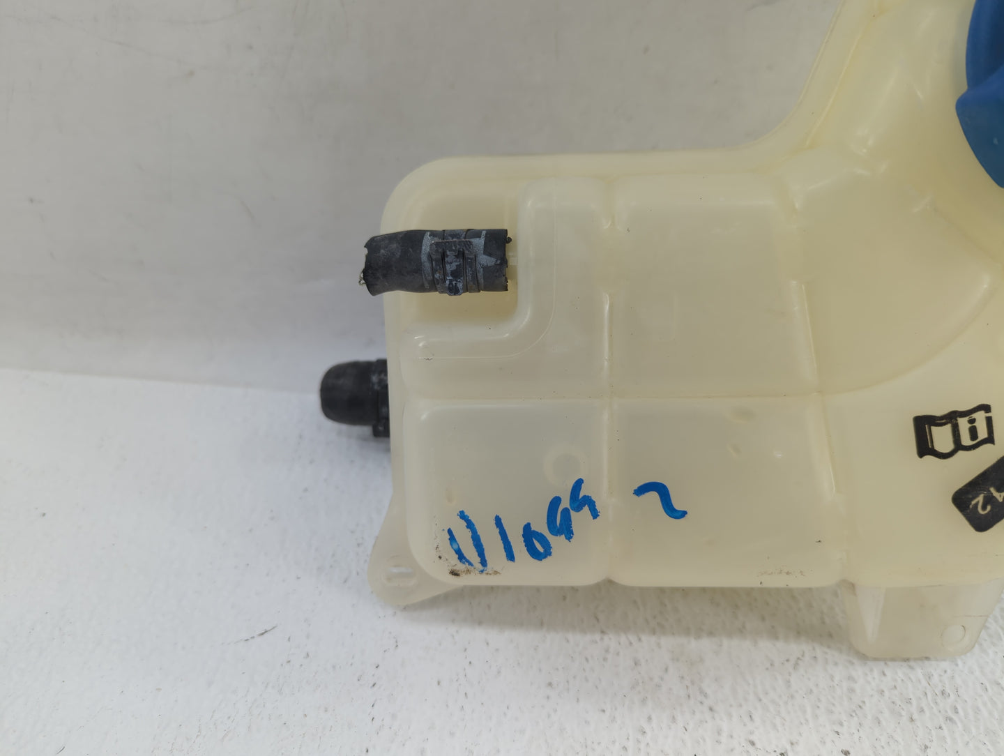 2004 Audi A4 Alternator Replacement Generator Charging Assembly Engine OEM P/N:100 223 0000 Fits OEM Used Auto Parts - Oemus