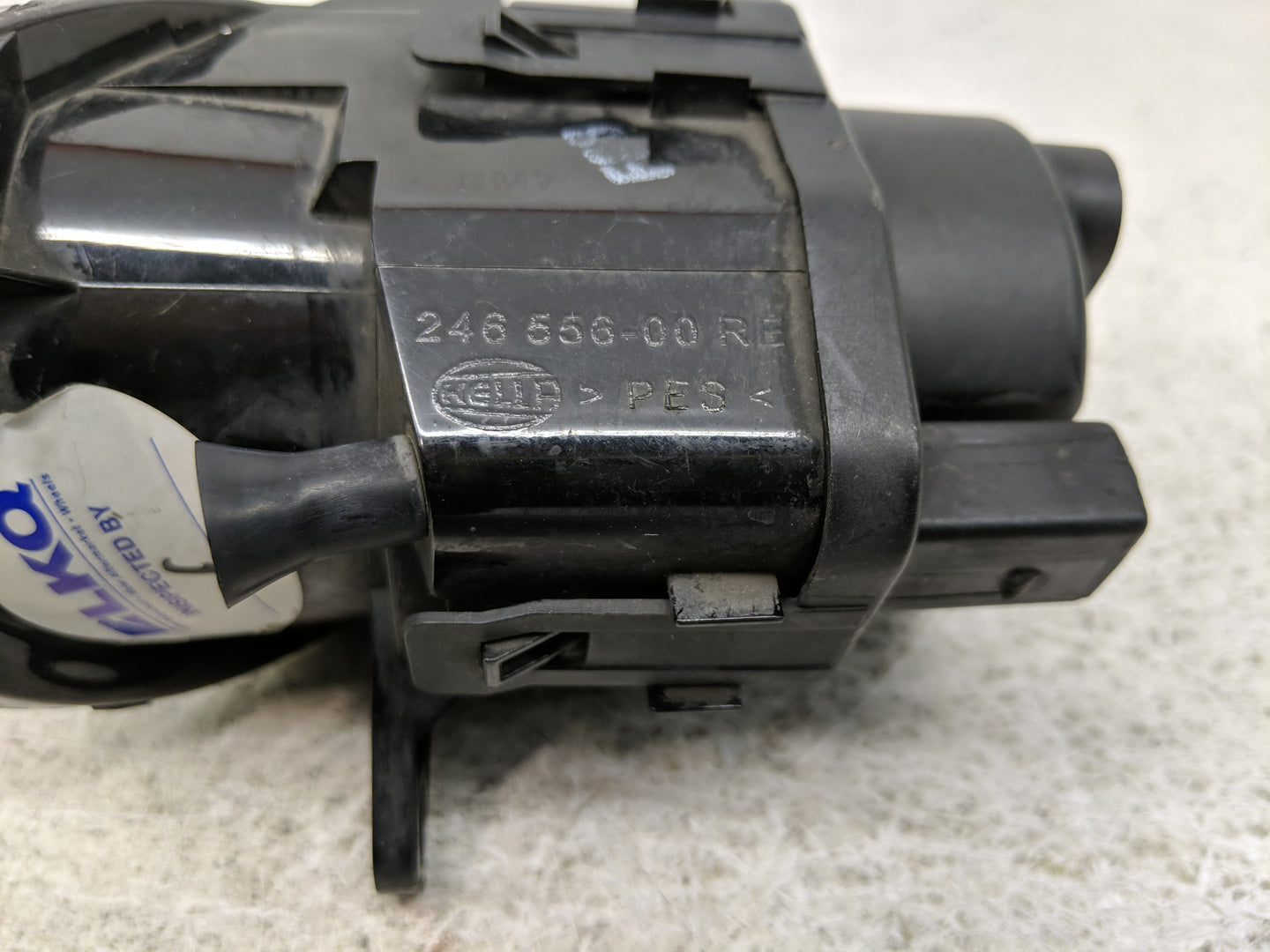 2002-2004 Audi A6 Passenger Right Oem Front Light Lamp - Oemusedautoparts1.com