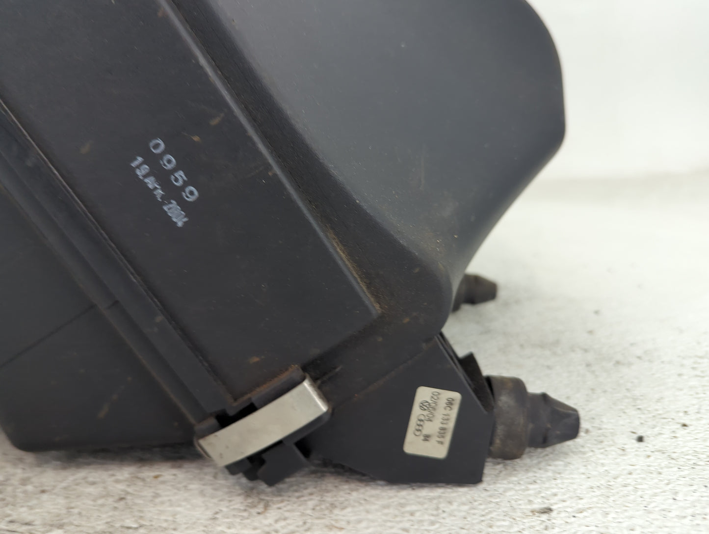 2002-2004 Audi A6 Air Cleaner Intake-duct Hose Tube - Oemusedautoparts1.com