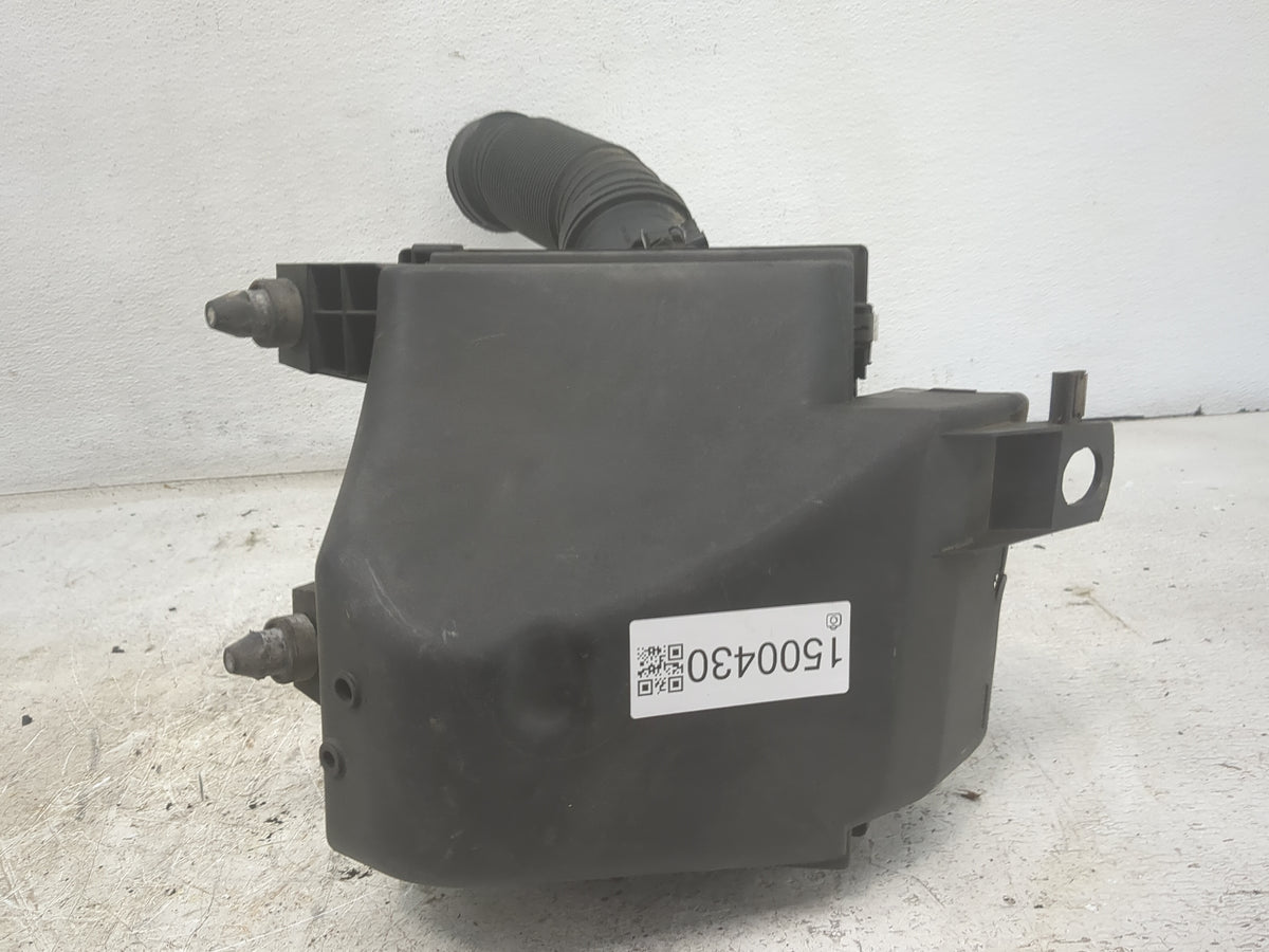 2004 Audi A6 Air Cleaner Intake-duct Hose Tube 1500430 - Oemusedautoparts1.com
