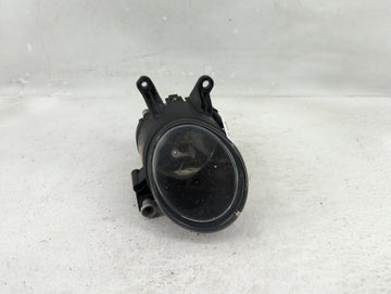 2004-2005 Audi S4 Passenger Right Oem Fog Light Lamp - Oemusedautoparts1.com