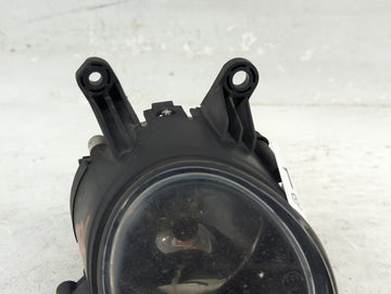 2004-2005 Audi S4 Passenger Right Oem Fog Light Lamp
