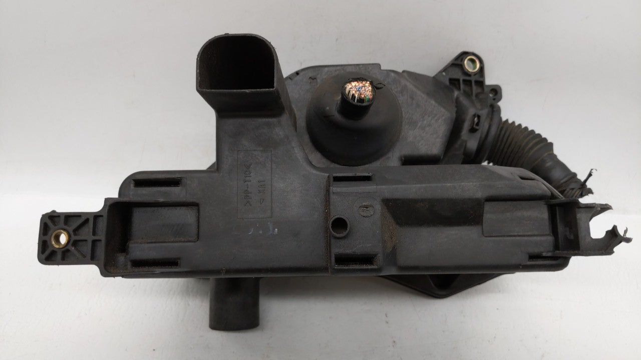 2001-2005 Bmw 320i Fusebox Fuse Box Panel Relay Module P/N:12901437377 Fits OEM Used Auto Parts - Oemusedautoparts1.com