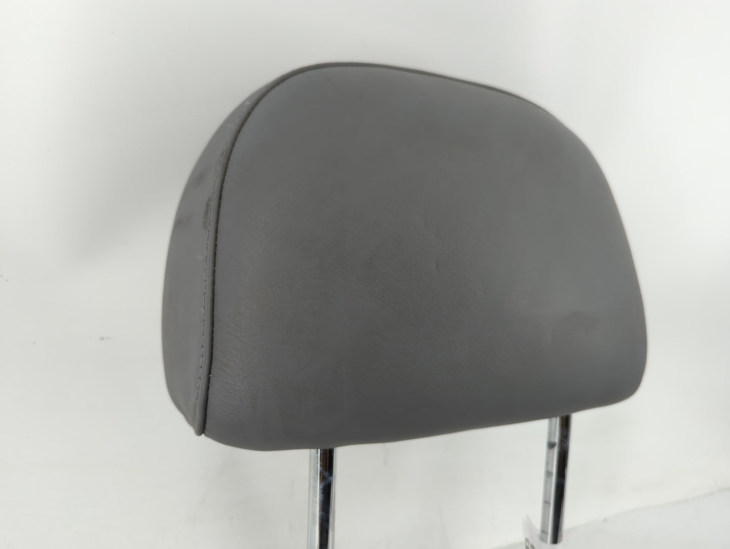 2004 Bmw 325ci Headrest Head Rest Front Driver Passenger Seat Fits OEM Used Auto Parts - Oemusedautoparts1.com