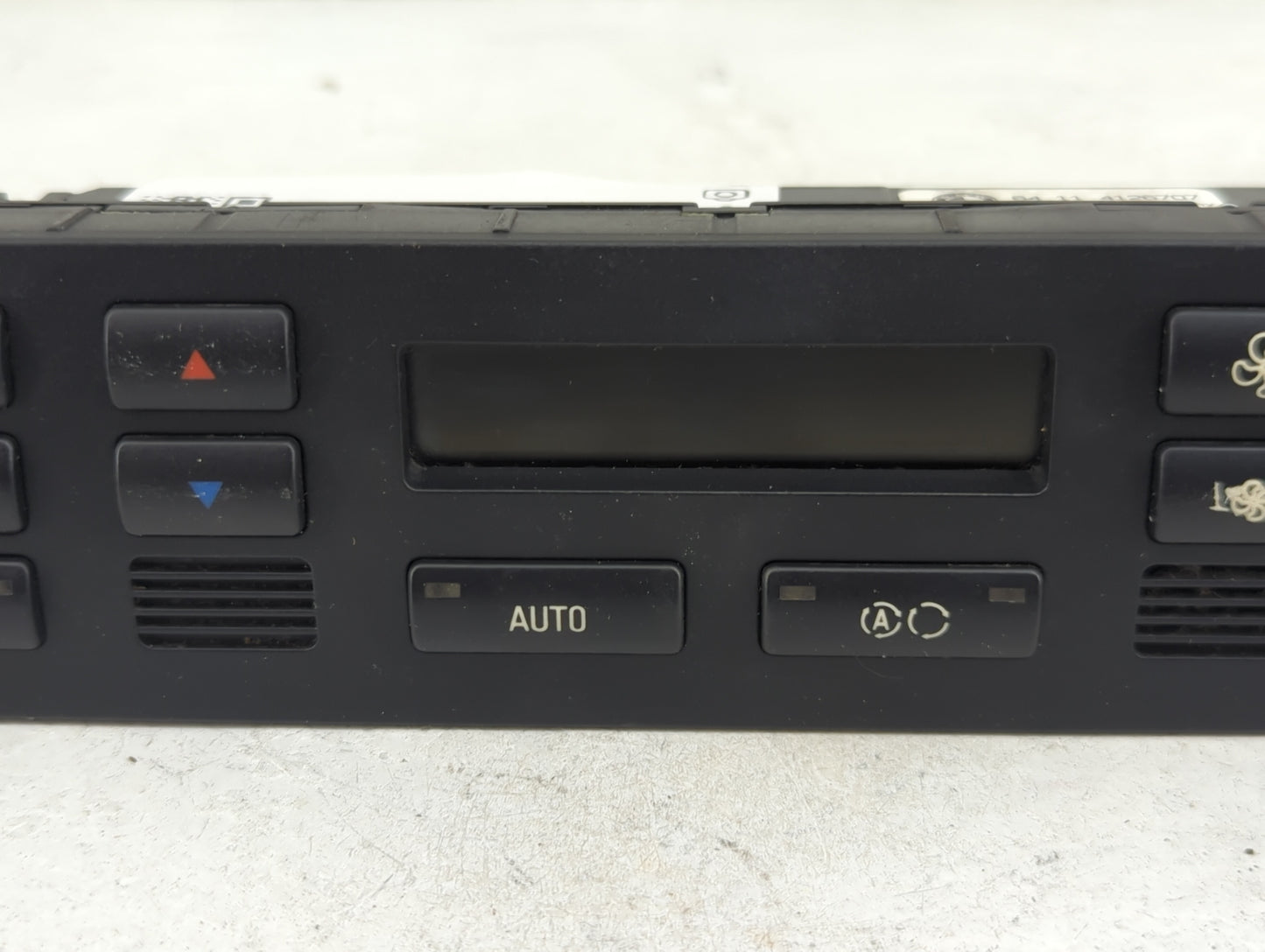 2004 Bmw 325i Climate Control Module Temperature AC/Heater Replacement P/N:64114126707 5HB008878-15 Fits OEM Used Auto Parts