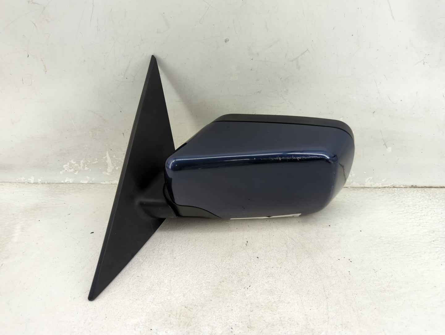 2001-2005 Bmw 325i Driver Side View Mirror - Left Door Mirror OEM Used - Oemusedautoparts1.com