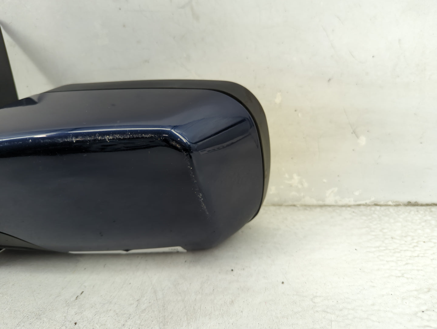 2001-2005 Bmw 325i Driver Side View Mirror - Left Door Mirror OEM Used - Oemusedautoparts1.com