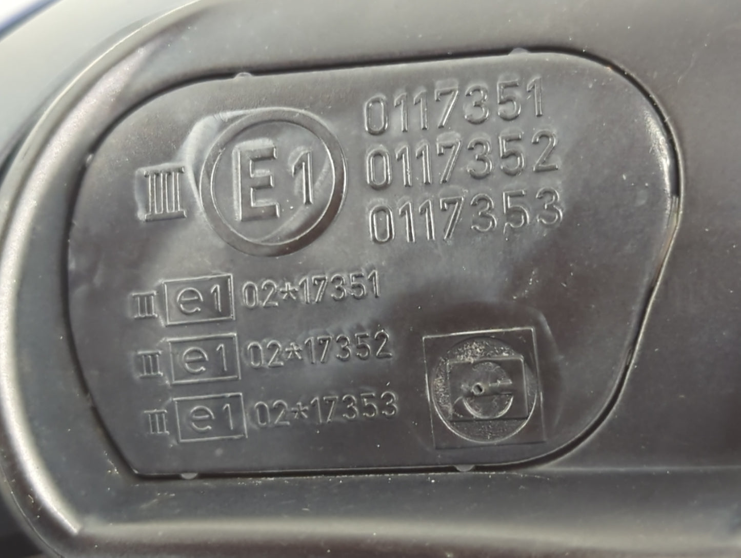 2001-2005 Bmw 325i Passenger Side View Mirror - Right Door Mirror OEM Used - Oemusedautoparts1.com