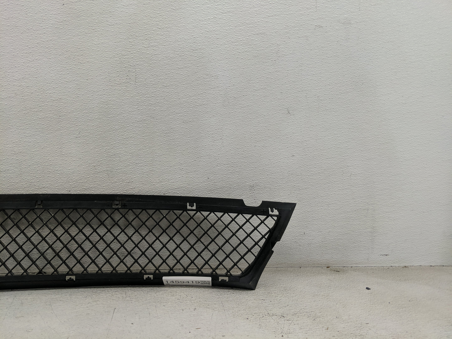 Bmw 325i Front Grille Bumper Not Included 1459419 - Oemusedautoparts1.com