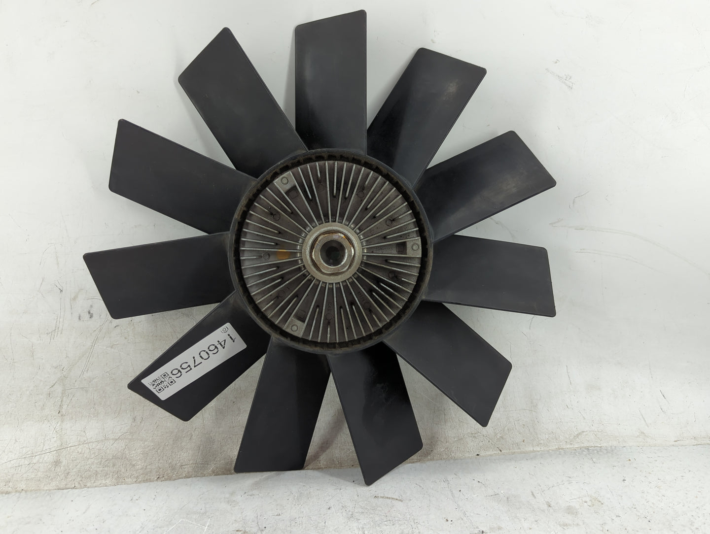 2001-2005 Bmw 325i Radiator Cooling Fan Clutch 1460756 - Oemusedautoparts1.com