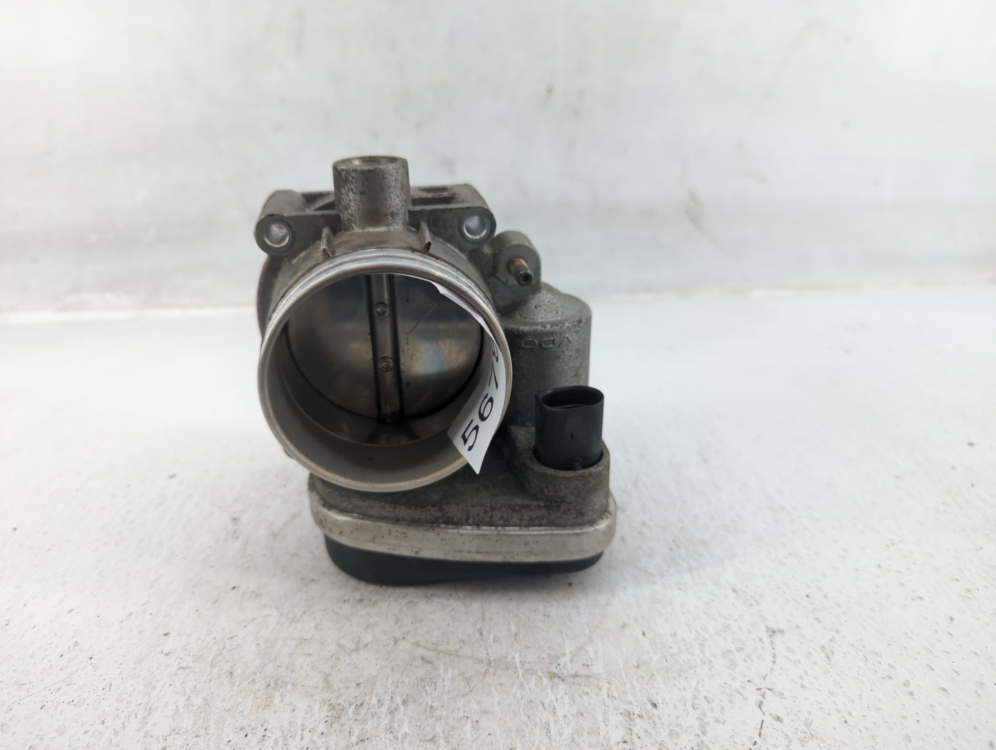 2001-2005 Bmw 325i Throttle Body P/N:1354 7502 444-04 7 502 444 Fits Fits 2001 2002 2003 2004 2005 2006 OEM Used Auto Parts 