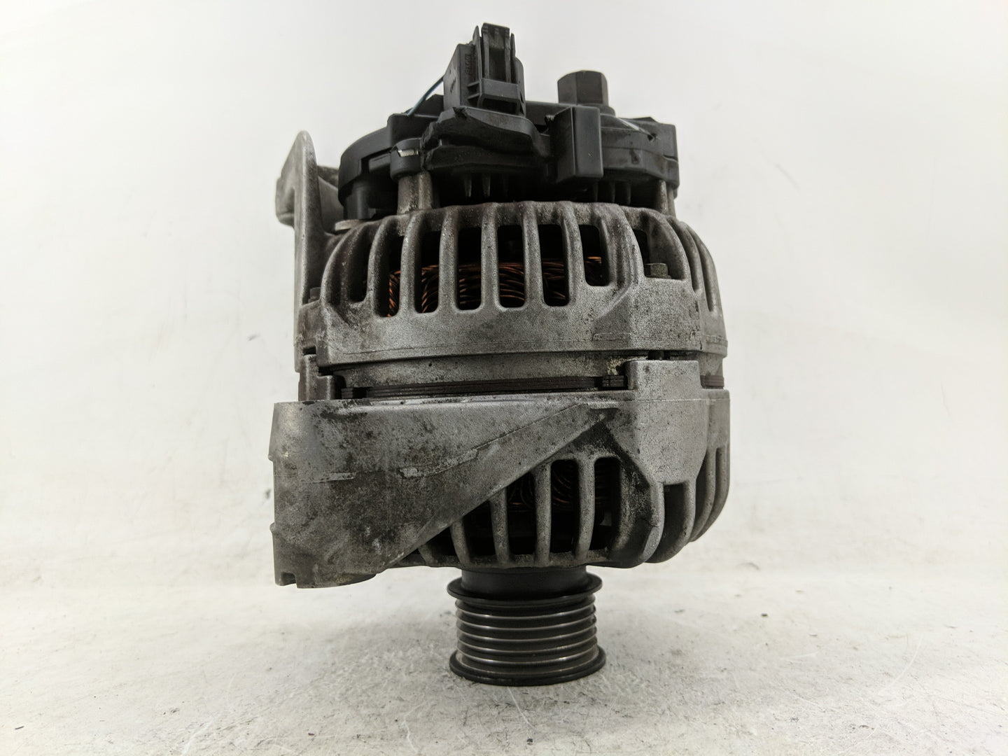2004 Bmw 330ci Alternator Replacement Generator Charging Assembly Engine OEM P/N:7519618-03 Fits Fits 2001 2002 2003 2005 20