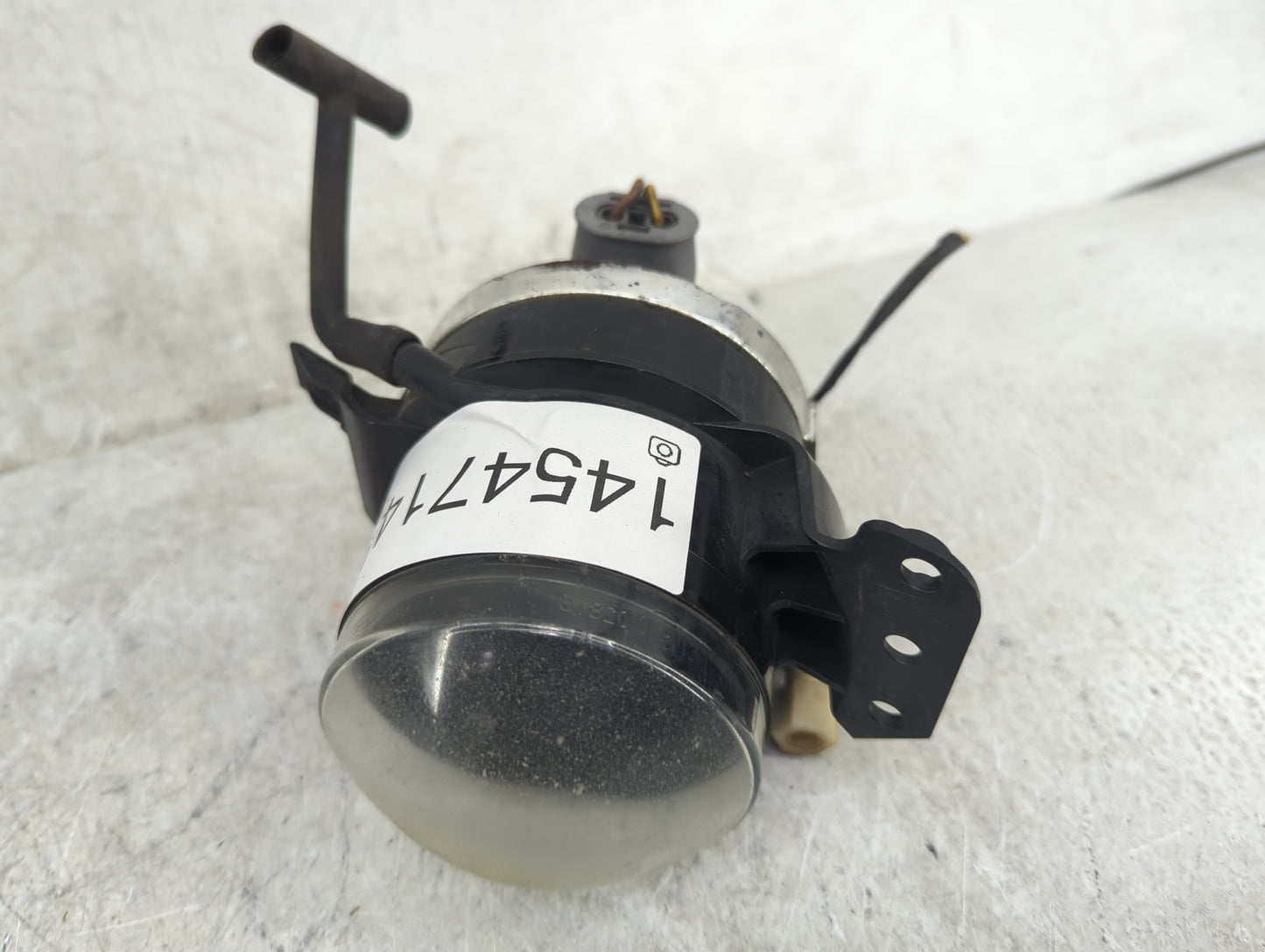 2004-2006 Bmw 330i Driver Left Oem Fog Light Lamp Black - Oemusedautoparts1.com