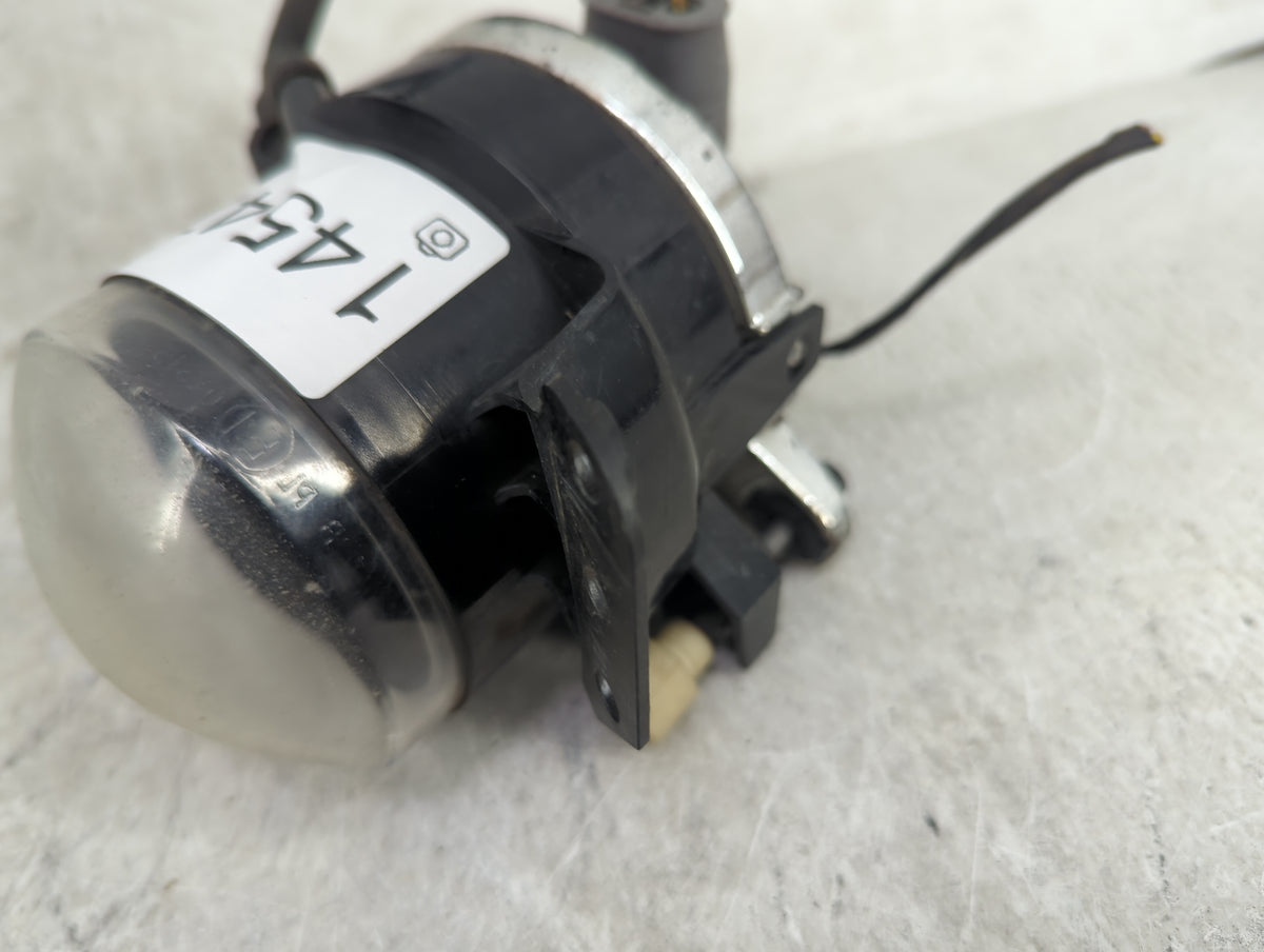 2004-2006 Bmw 330i Driver Left Oem Fog Light Lamp Black - Oemusedautoparts1.com